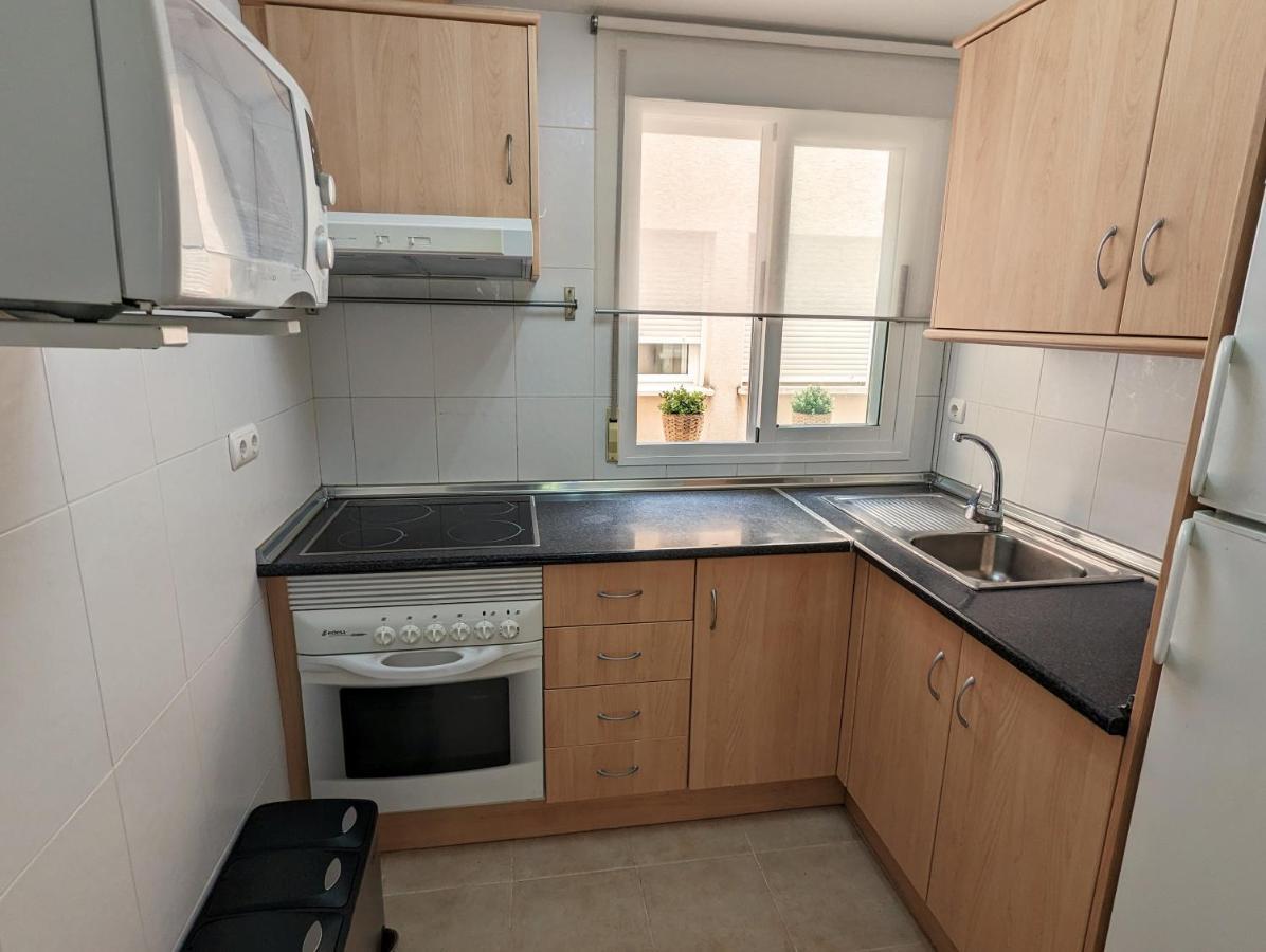 Apartamento Las Palmeras - Con Terraza, Barbacoa, Aire Acondicionado Y A 250M De La Playa! Лос Алказарес Экстерьер фото